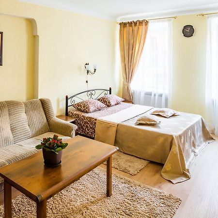 Apartment Krakivska 15 Lviv Bagian luar foto
