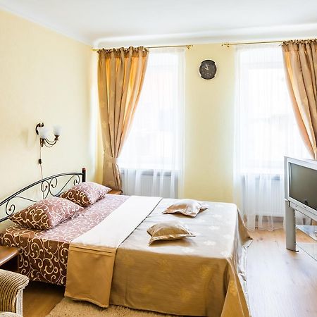 Apartment Krakivska 15 Lviv Bagian luar foto