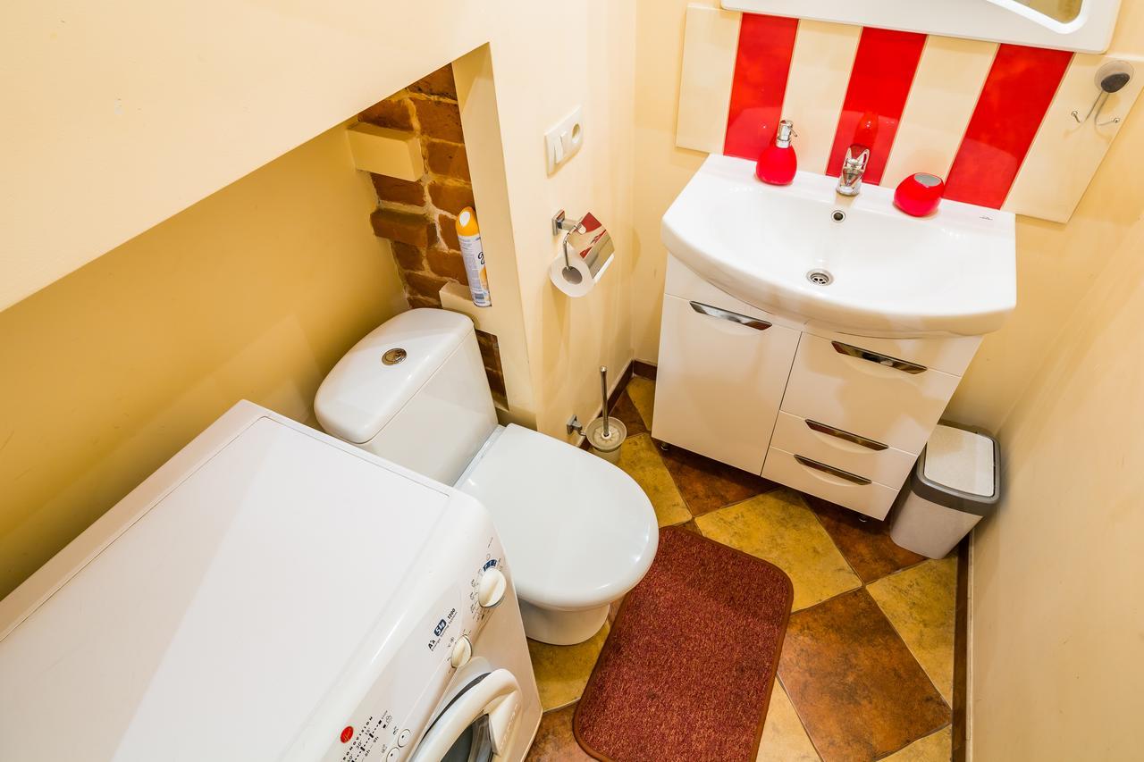 Apartment Krakivska 15 Lviv Bagian luar foto